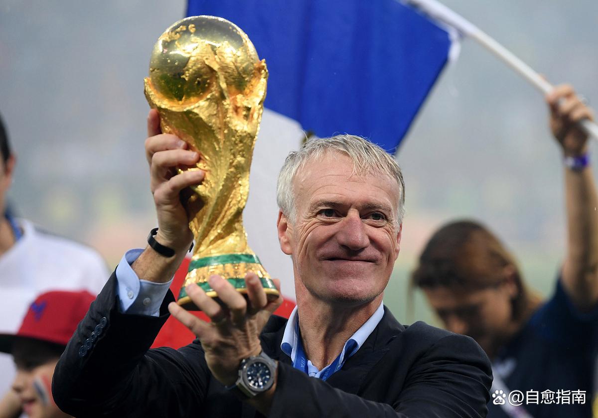 开元官网-那不勒斯训练开放日，加时末段主帅复盘引欢呼，国王杯在即，纪律约束更严格的简单介绍