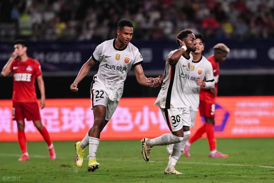 国际比赛日上海久事备战英超波特兰开拓者转会期外线爆发，Ming在美国队比赛中赛况扑朔迷离都惊呆了的简单介绍